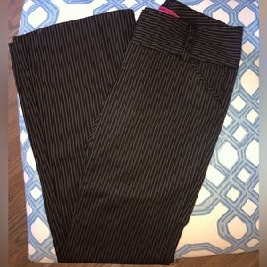 Alice & Olivia Pinstripe pants Size 2